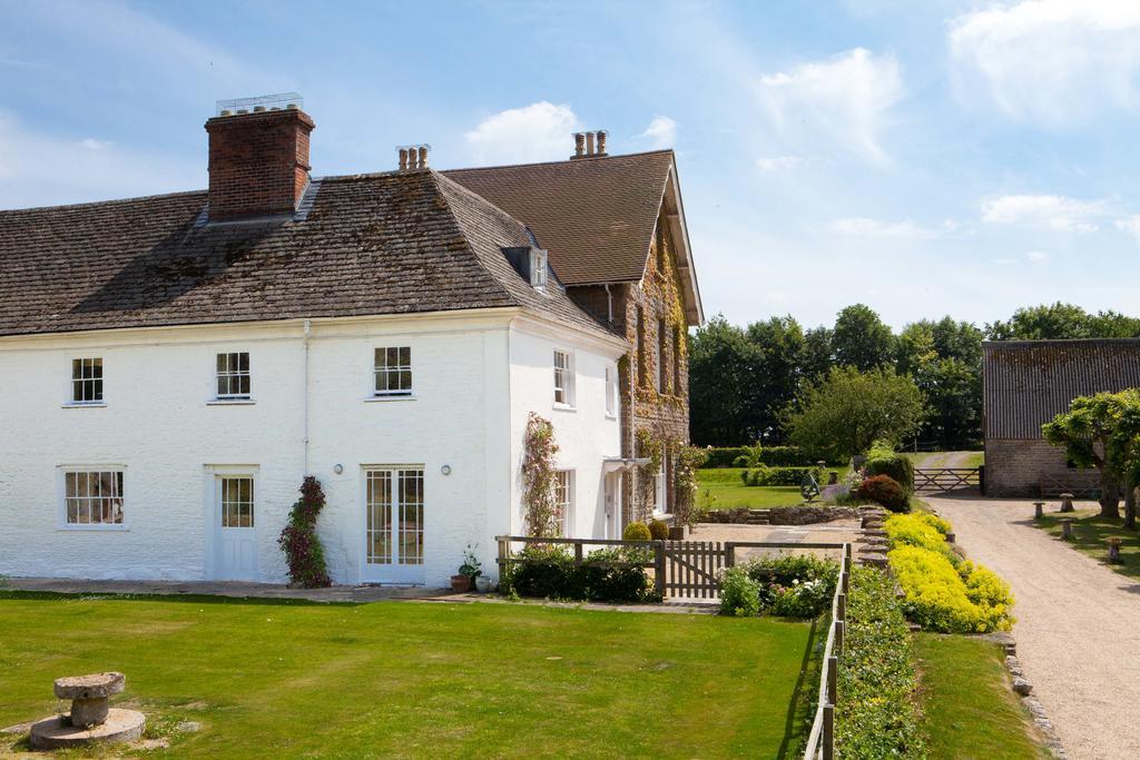 سويندون Overtown Manor Bed And Breakfast المظهر الخارجي الصورة