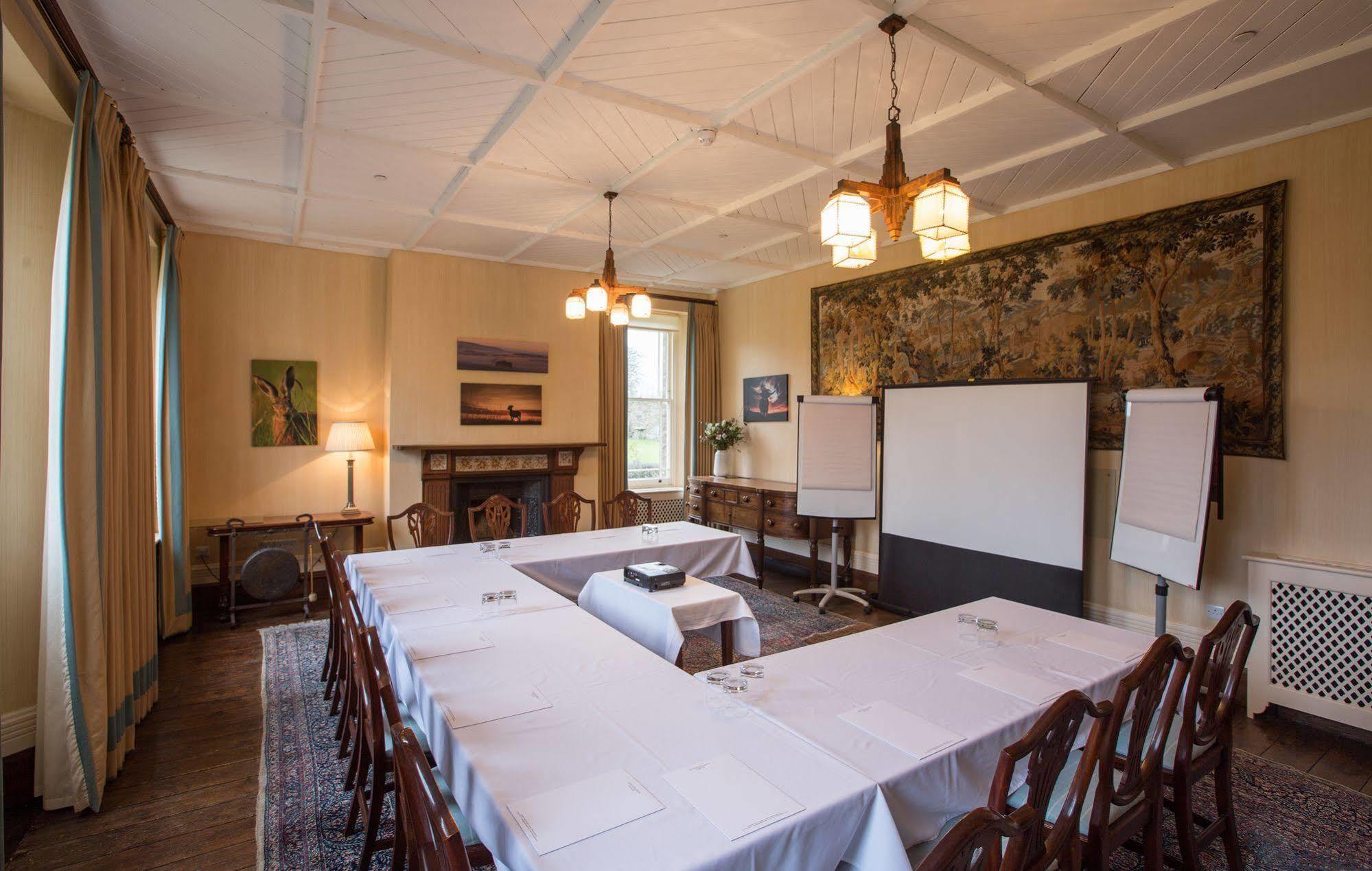 سويندون Overtown Manor Bed And Breakfast المظهر الخارجي الصورة